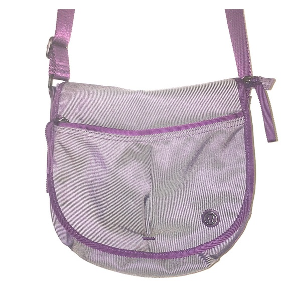 lululemon athletica Handbags - Lululemon Athletica The Essentials Crossbody Bag